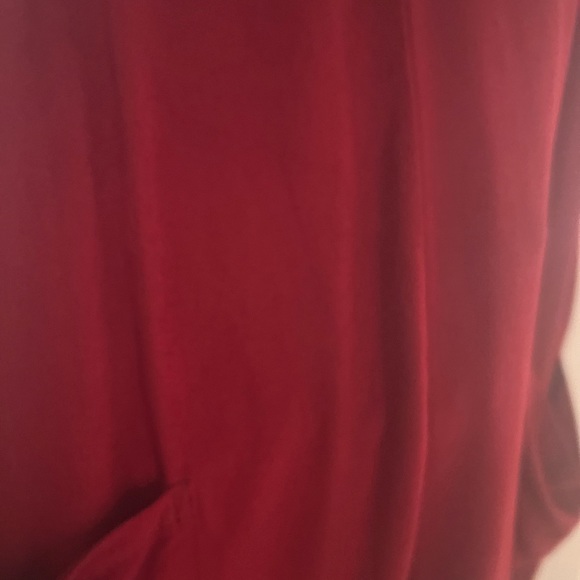 Red romper - Picture 2 of 2